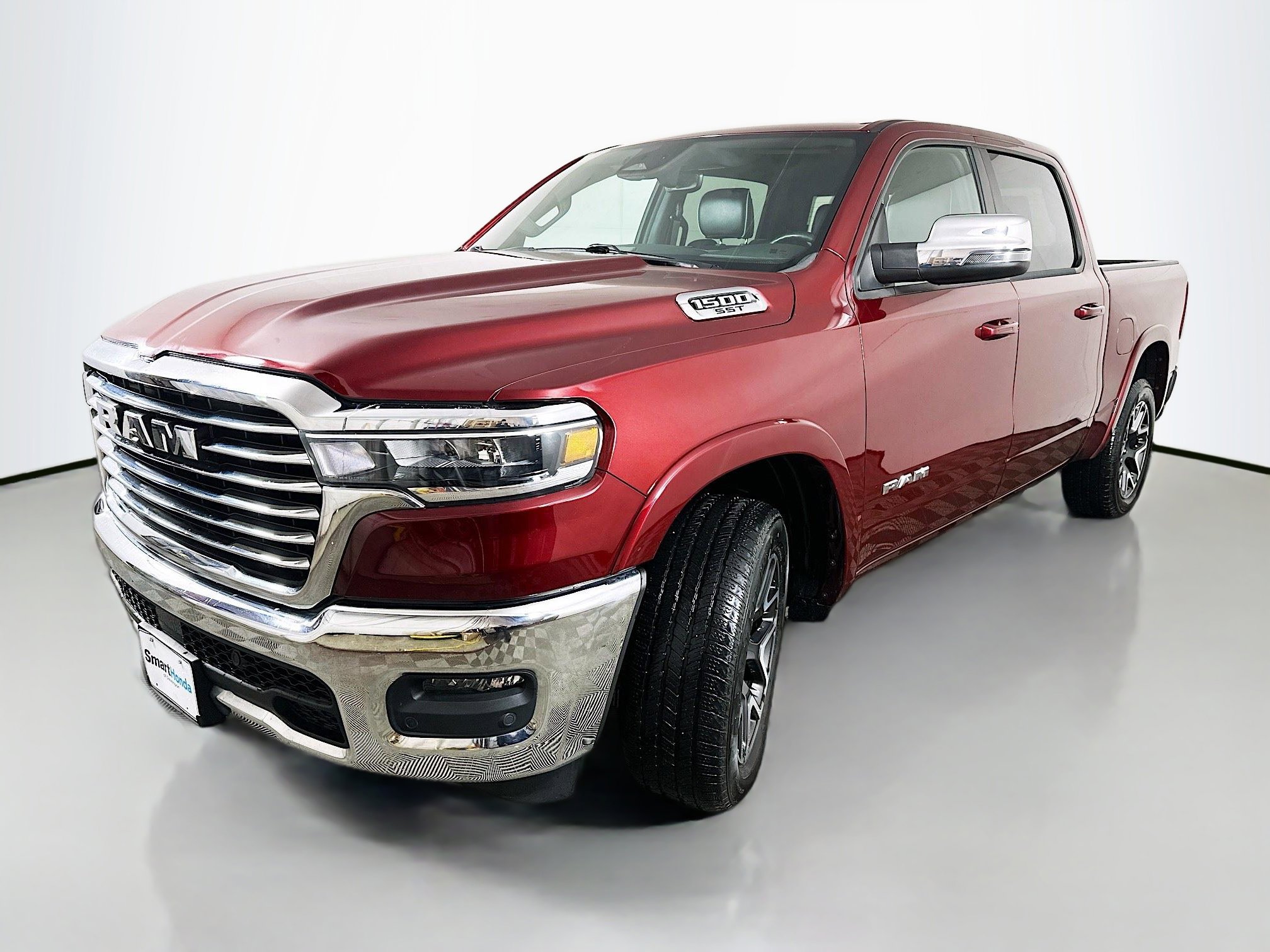 Used 2025 RAM 1500 Laramie image 3