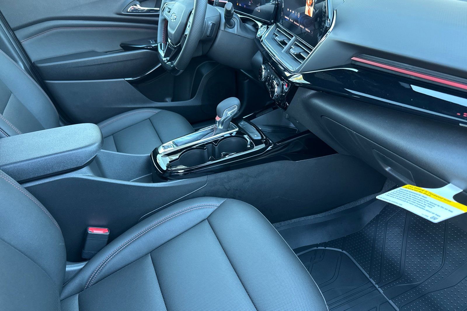 New 2026 Chevrolet Trax RS image 15