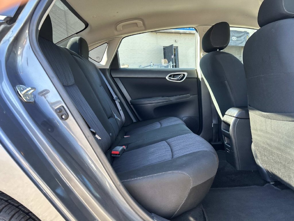 Used 2019 Nissan Sentra SV FWD image 16