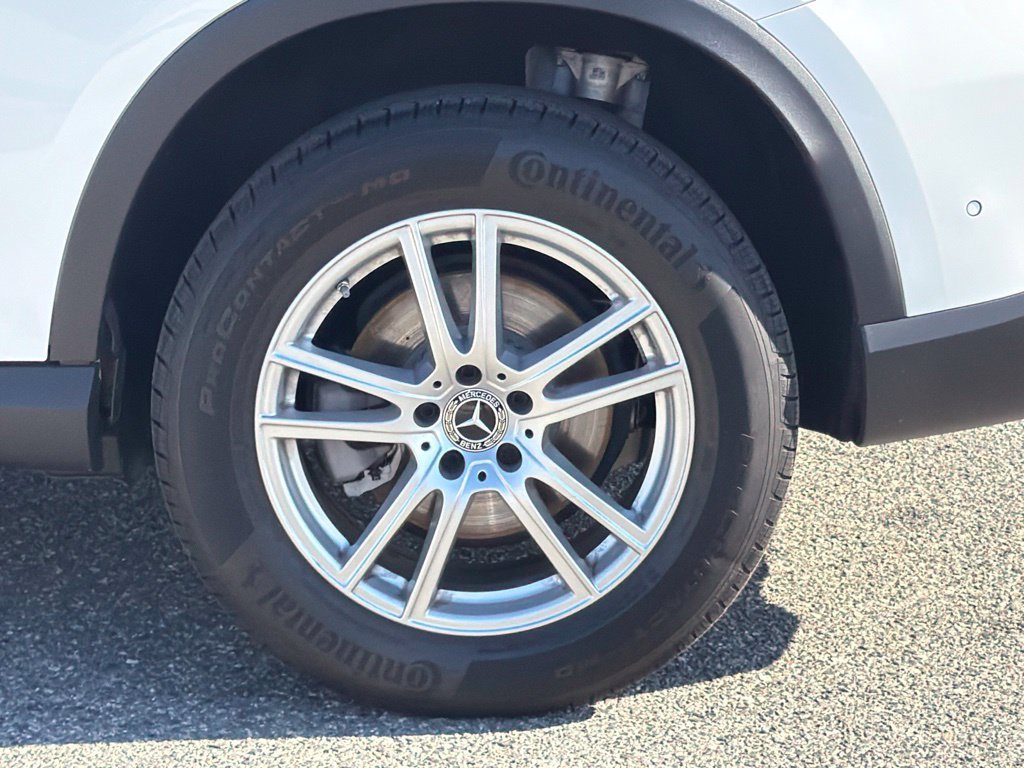 Certified 2026 Mercedes-Benz GLC 300 image 17