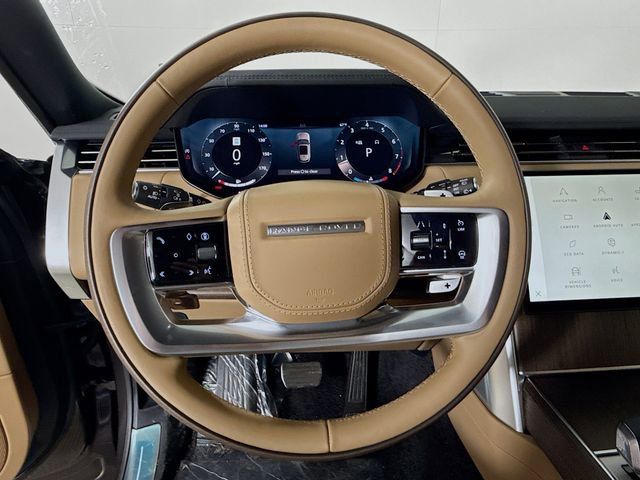 New 2026 Land Rover Range Rover Long Wheelbase SE image 12