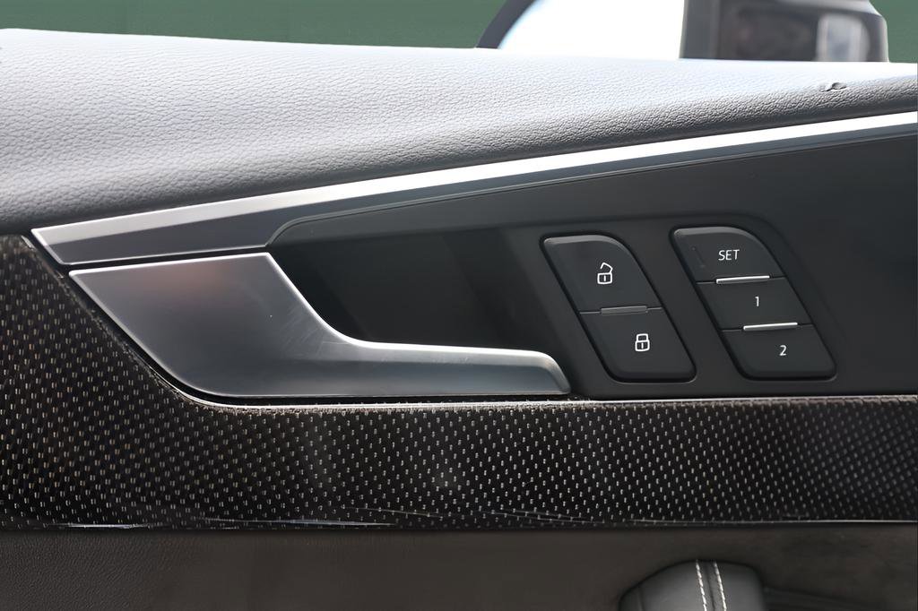 Used 2018 Audi S4 Premium Plus w/ Navigation Package image 26