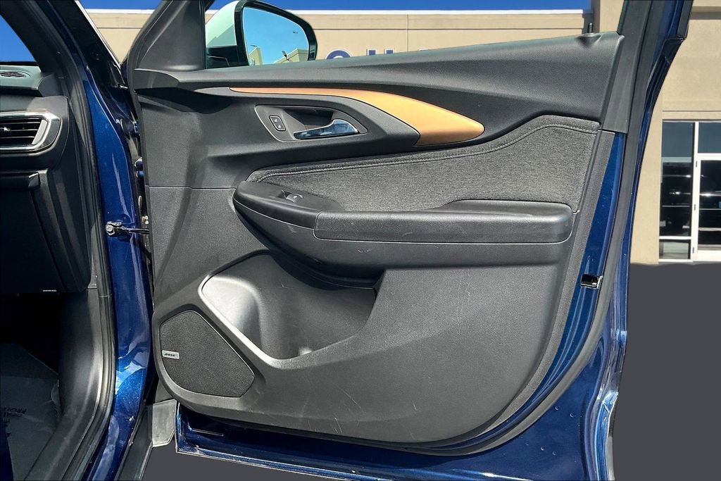 Used 2022 Chevrolet TrailBlazer ACTIV w/ Technology Package image 30