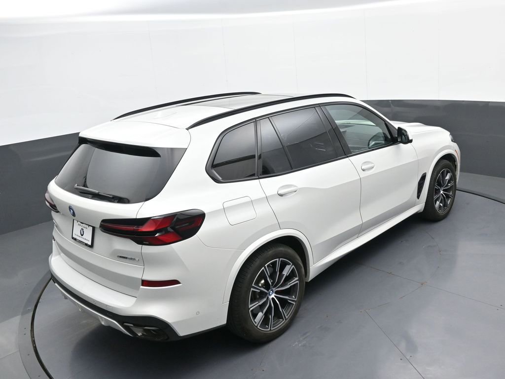 Used 2024 BMW X5 xDrive50e w/ Executive Package image 37
