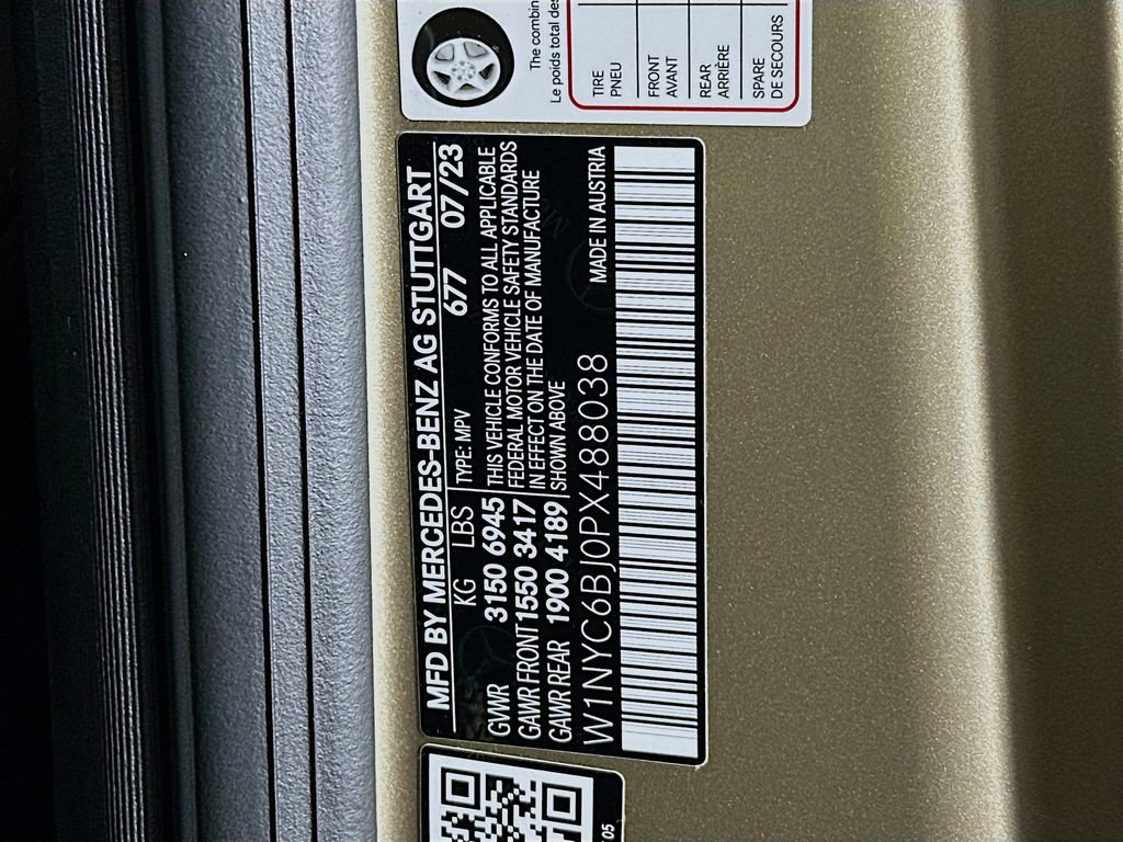 Used 2023 Mercedes-Benz G 550 image 36