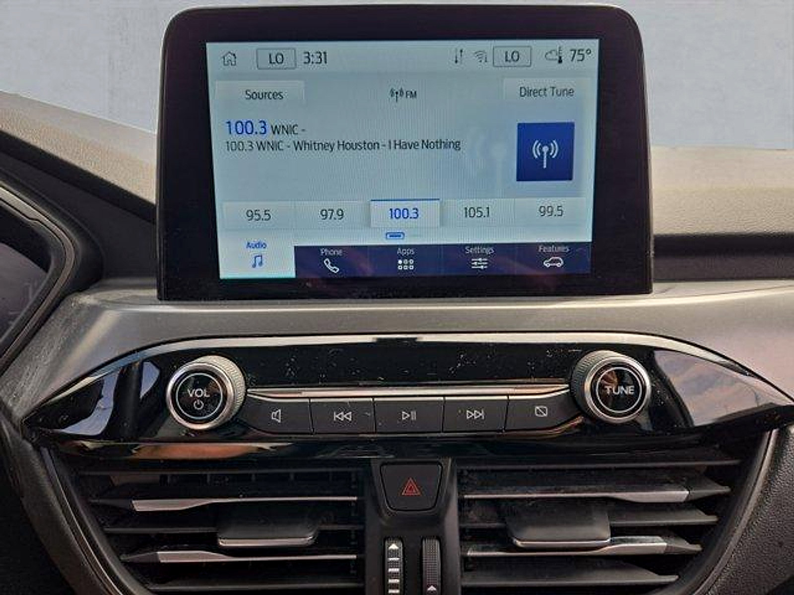 Certified 2023 Ford Escape Active AWD/4WD image 18