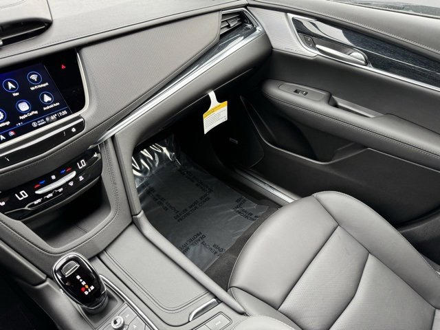 New 2025 Cadillac XT5 Premium Luxury image 28