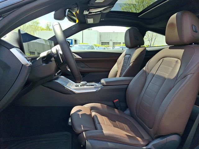 Used 2025 BMW 440i xDrive Coupe w/ Premium Package AWD/4WD image 11