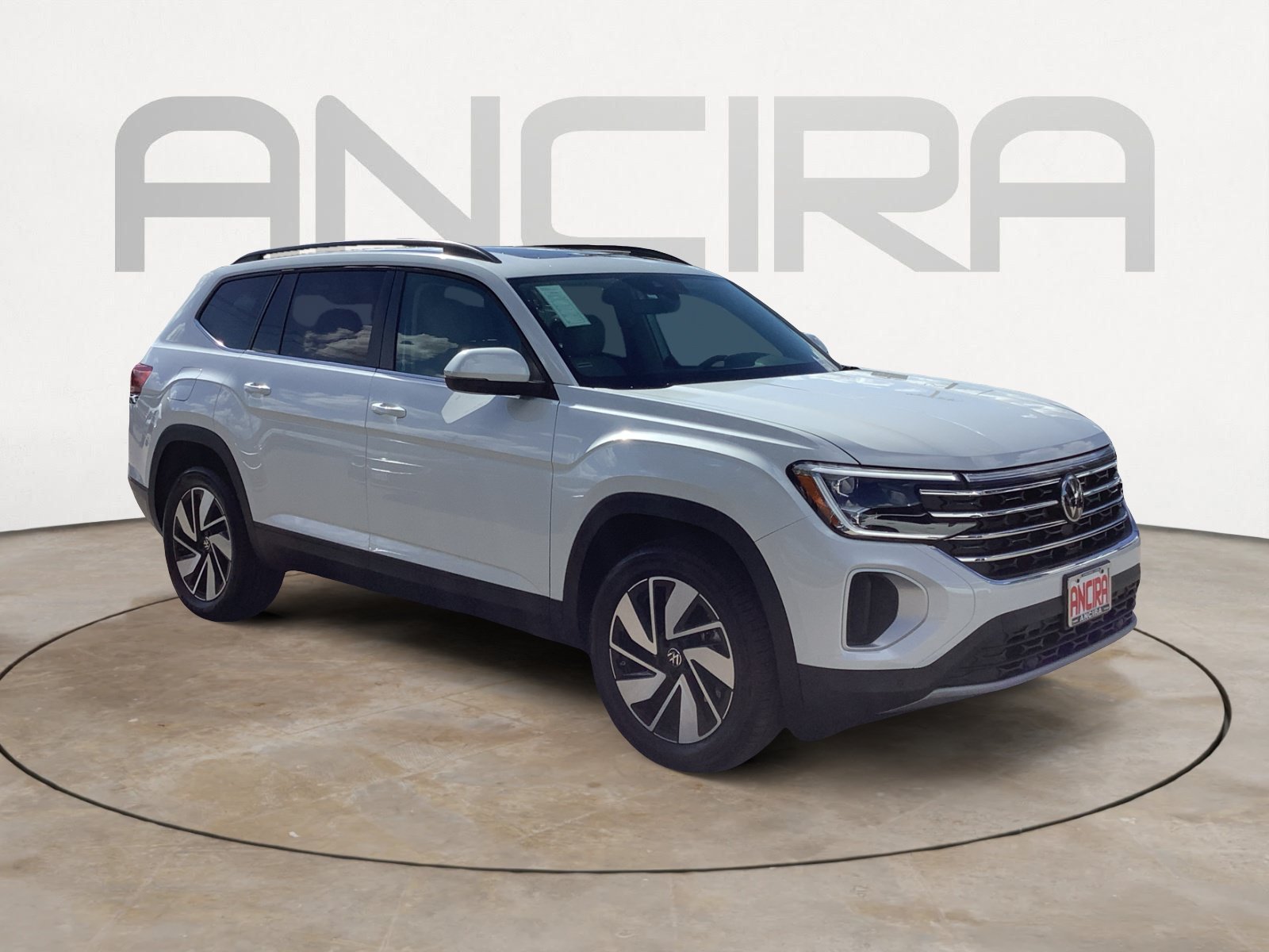 New 2026 Volkswagen Atlas SE FWD image 2