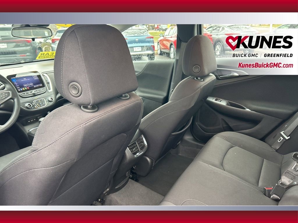 Used 2024 Chevrolet Malibu LT image 35