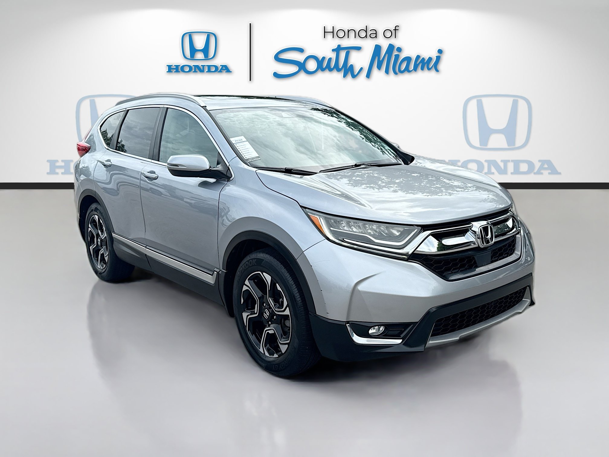 Certified 2019 Honda CR-V Touring image 1