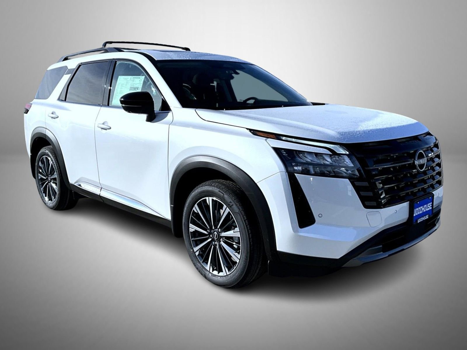 New 2026 Nissan Pathfinder Platinum w/ Cargo Package image 3