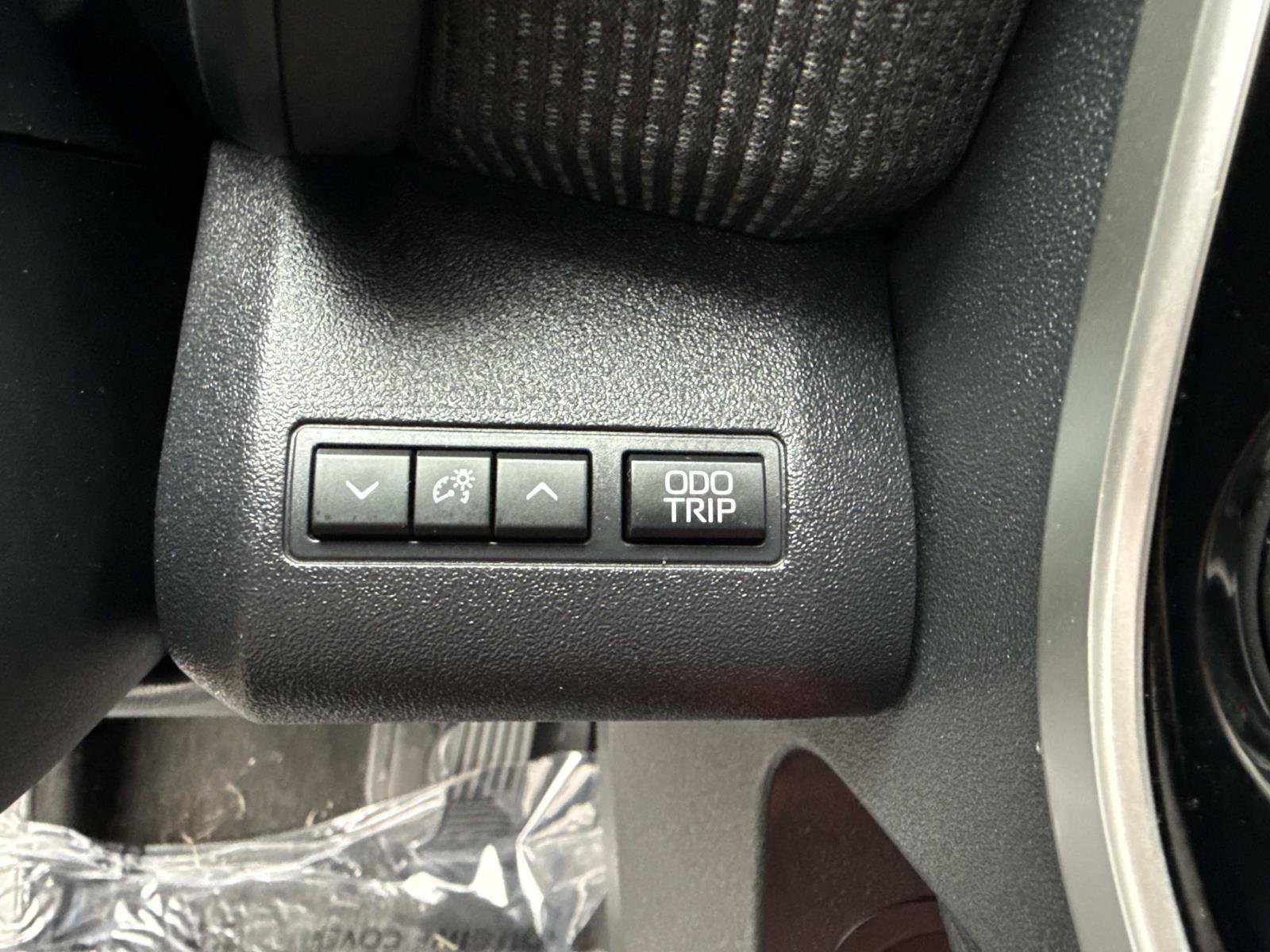 Used 2024 Toyota bZ4X AWD w/ Weather Package image 32