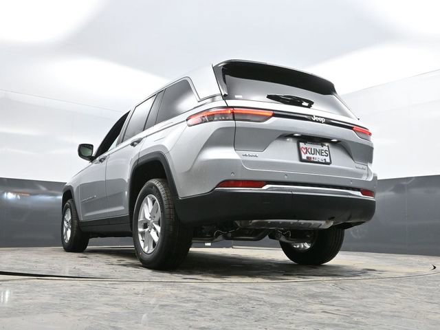 New 2026 Jeep Grand Cherokee Laredo X AWD/4WD image 42