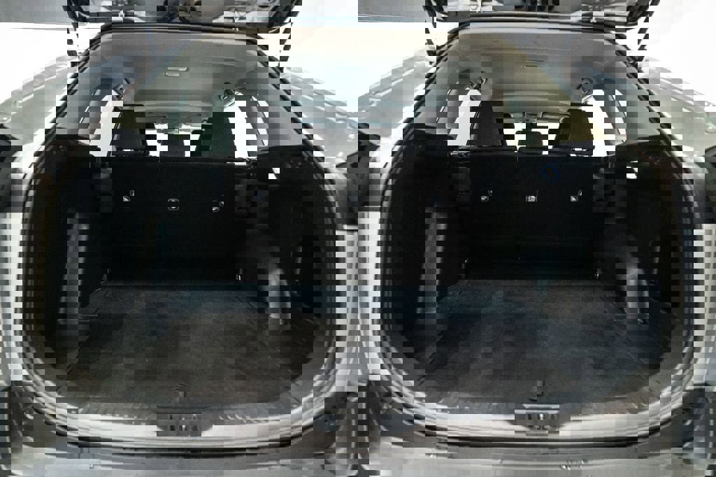 Certified 2024 Toyota RAV4 LE image 31