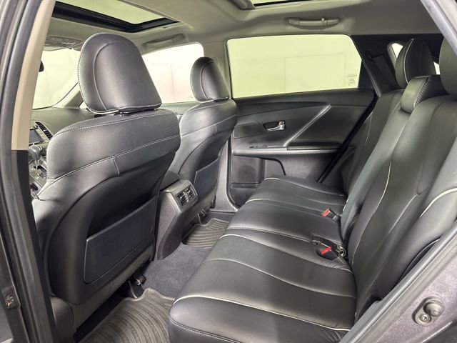 Used 2015 Toyota Venza Limited AWD/4WD image 12