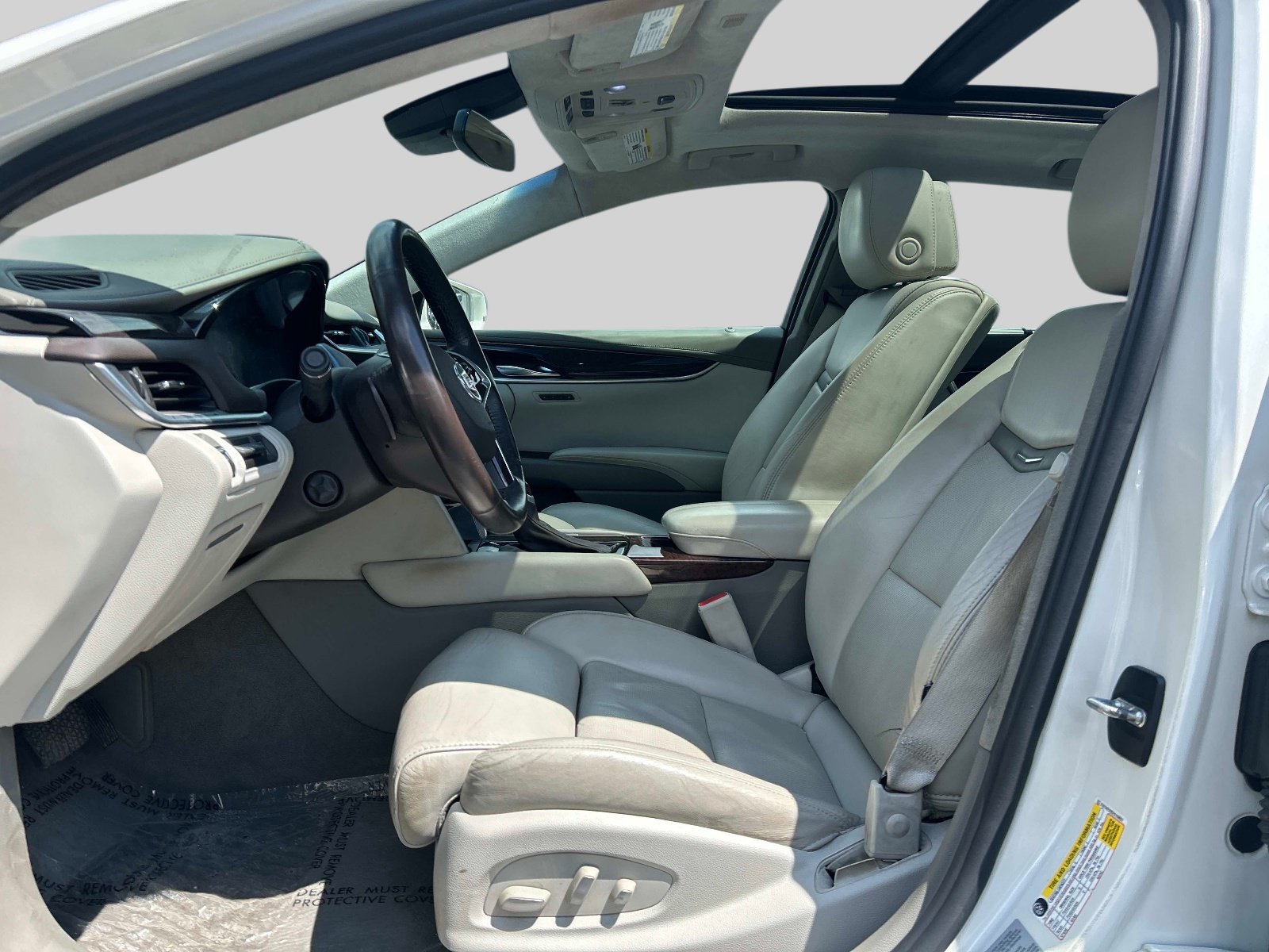 Used 2014 Cadillac XTS Platinum AWD/4WD image 15