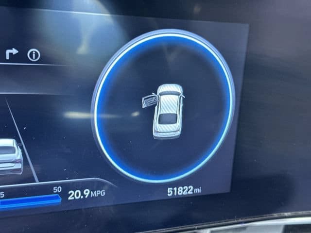 Used 2025 Hyundai Elantra SEL FWD image 12