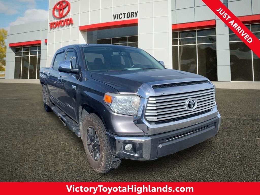 Used 2017 Toyota Tundra Limited w/ Limited Premium Package