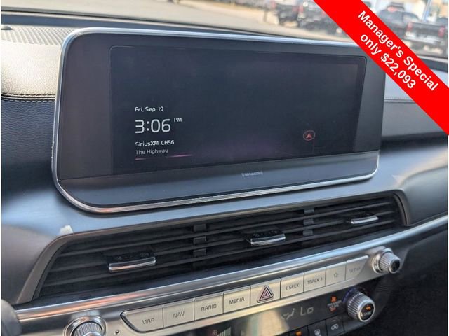 Used 2022 Kia Telluride LX image 21