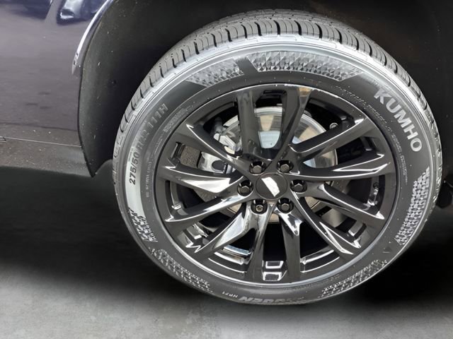 Used 2023 Cadillac Escalade ESV Sport Platinum w/ LPO, ONYX Package image 11