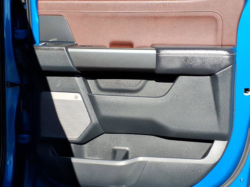 Used 2021 Ford F150 Lariat w/ Equipment Group 502A High image 13