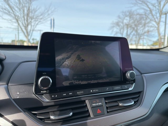 Used 2024 Nissan Altima 2.5 SR image 16