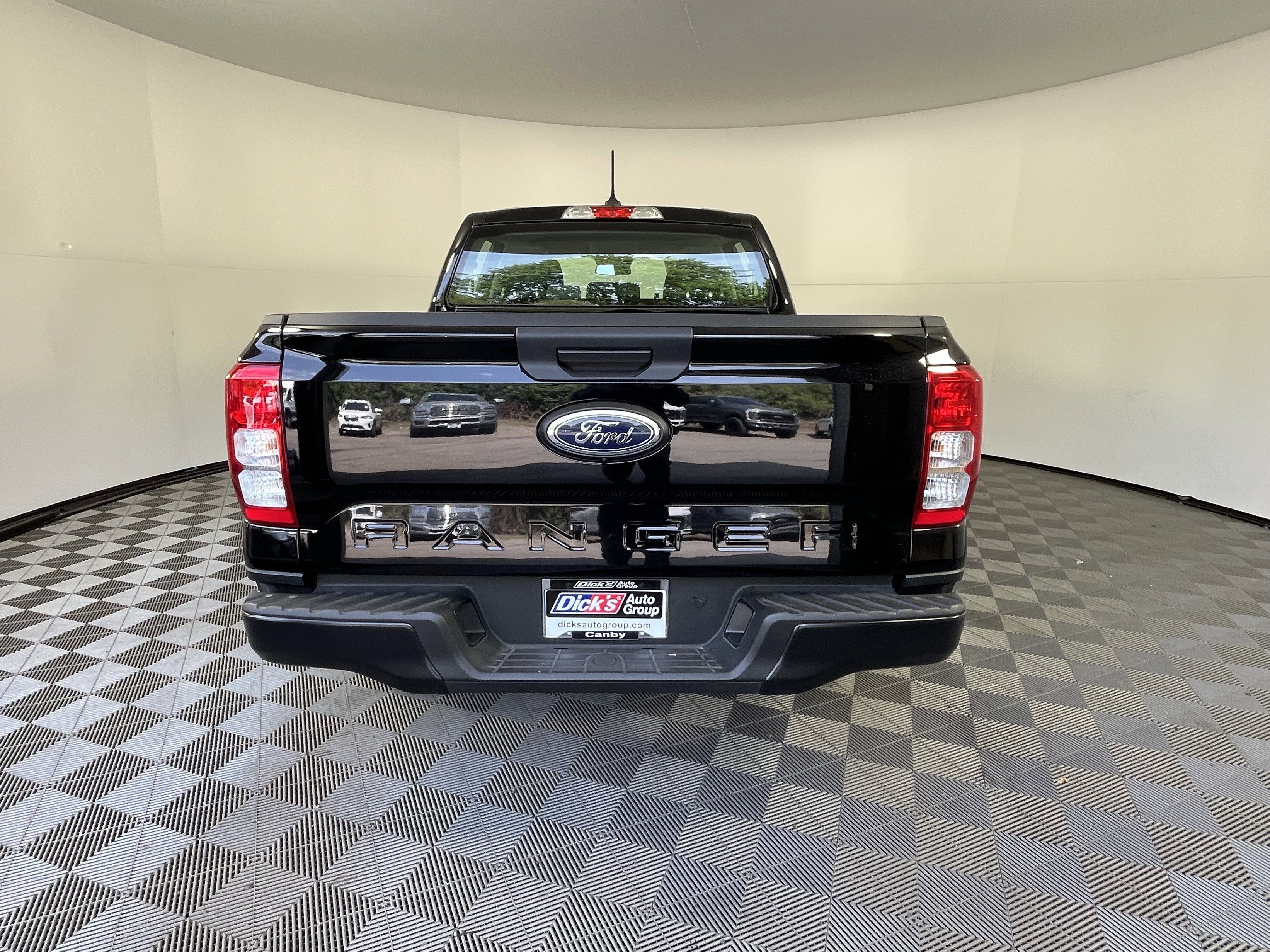 Used 2025 Ford Ranger XL AWD/4WD image 4