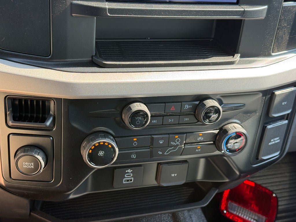 New 2026 Ford F550 2WD Regular Cab Super Duty image 22
