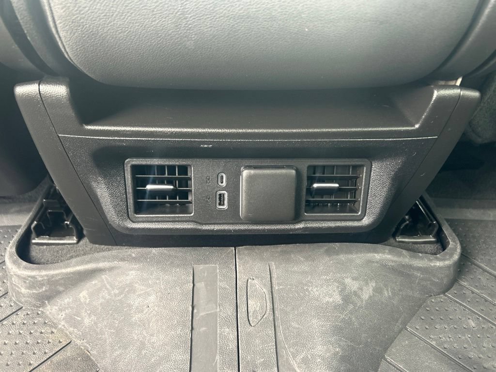 Used 2024 Chevrolet Silverado 2500 LTZ AWD/4WD image 12