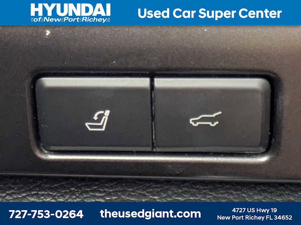 Used 2020 Ford Expedition Limited w/ Equipment Group 301A image 41