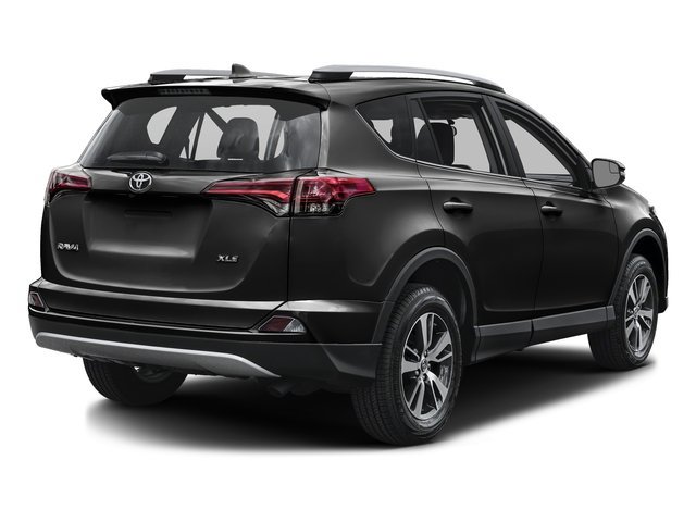 Used 2016 Toyota RAV4 XLE AWD/4WD video 2