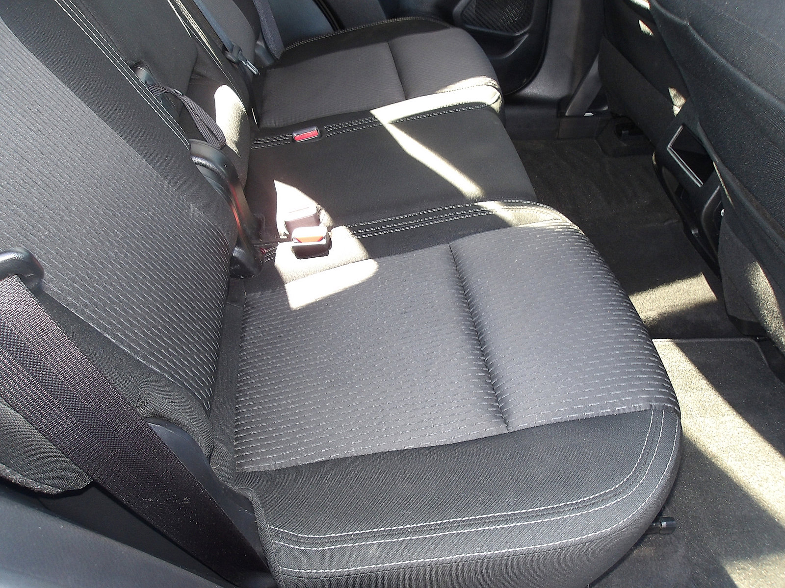 Used 2024 Mitsubishi Outlander ES image 10