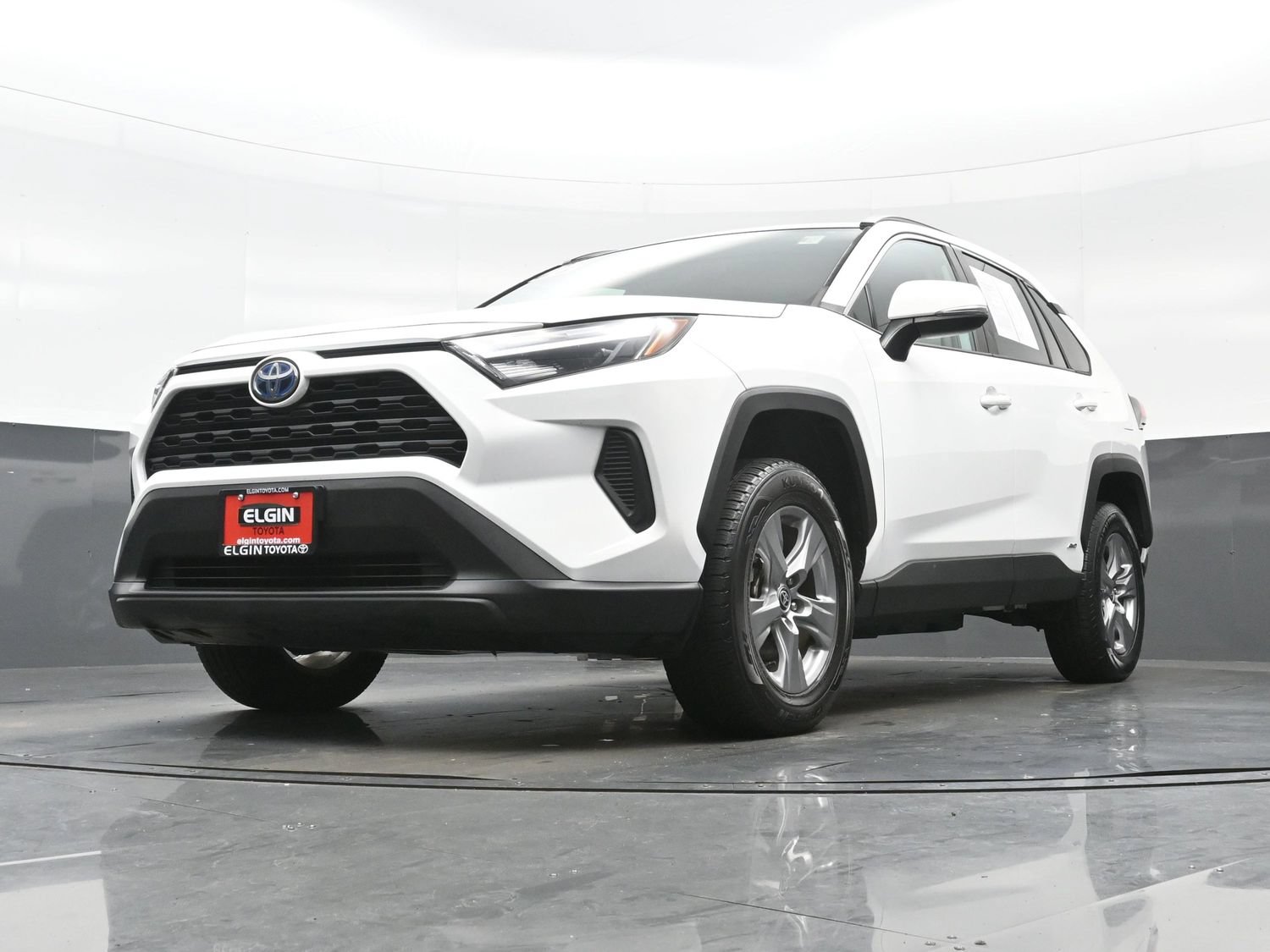 Used 2022 Toyota RAV4 XLE AWD/4WD image 28