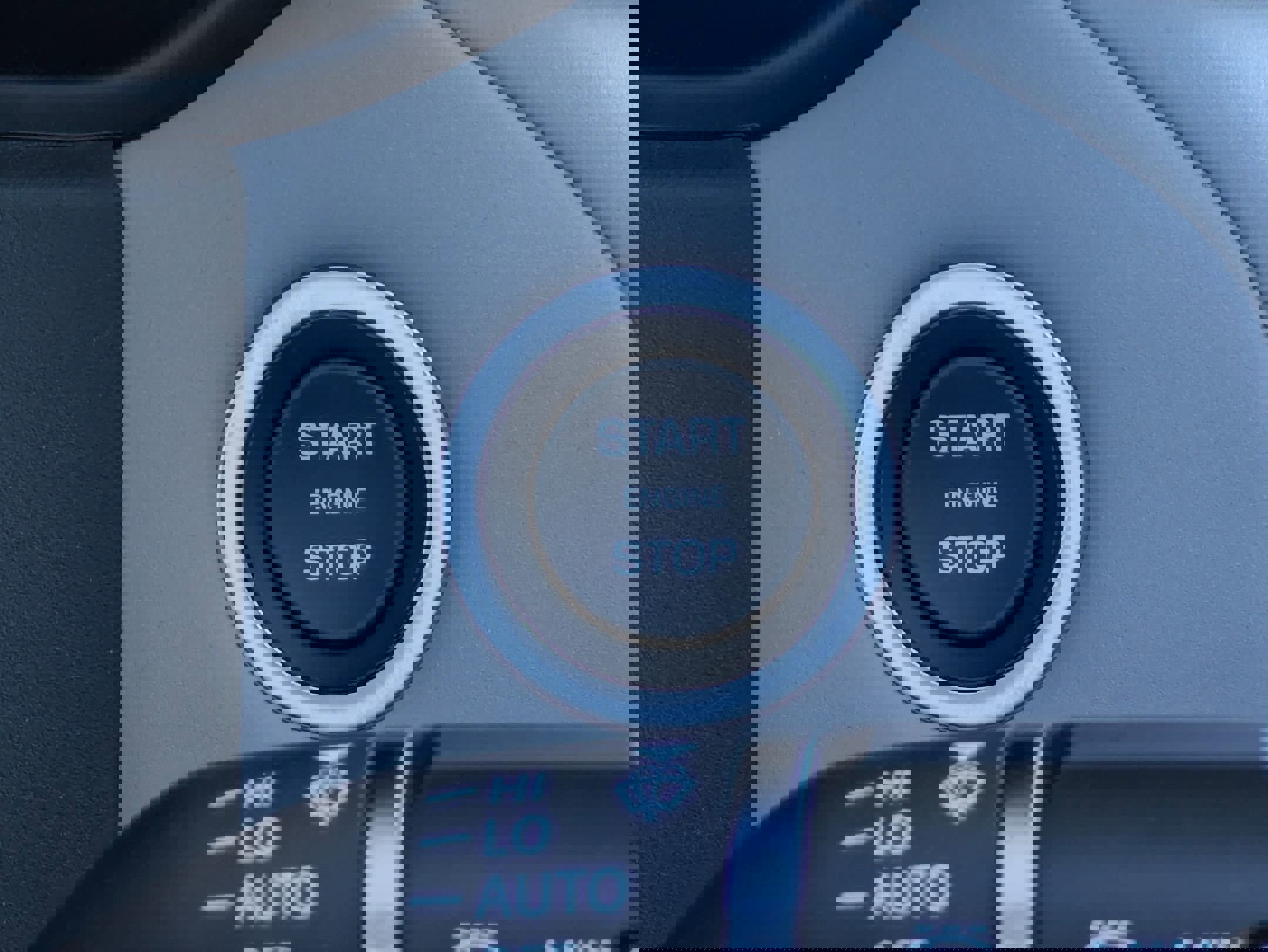 New 2026 Land Rover Range Rover Velar Dynamic SE AWD/4WD image 17