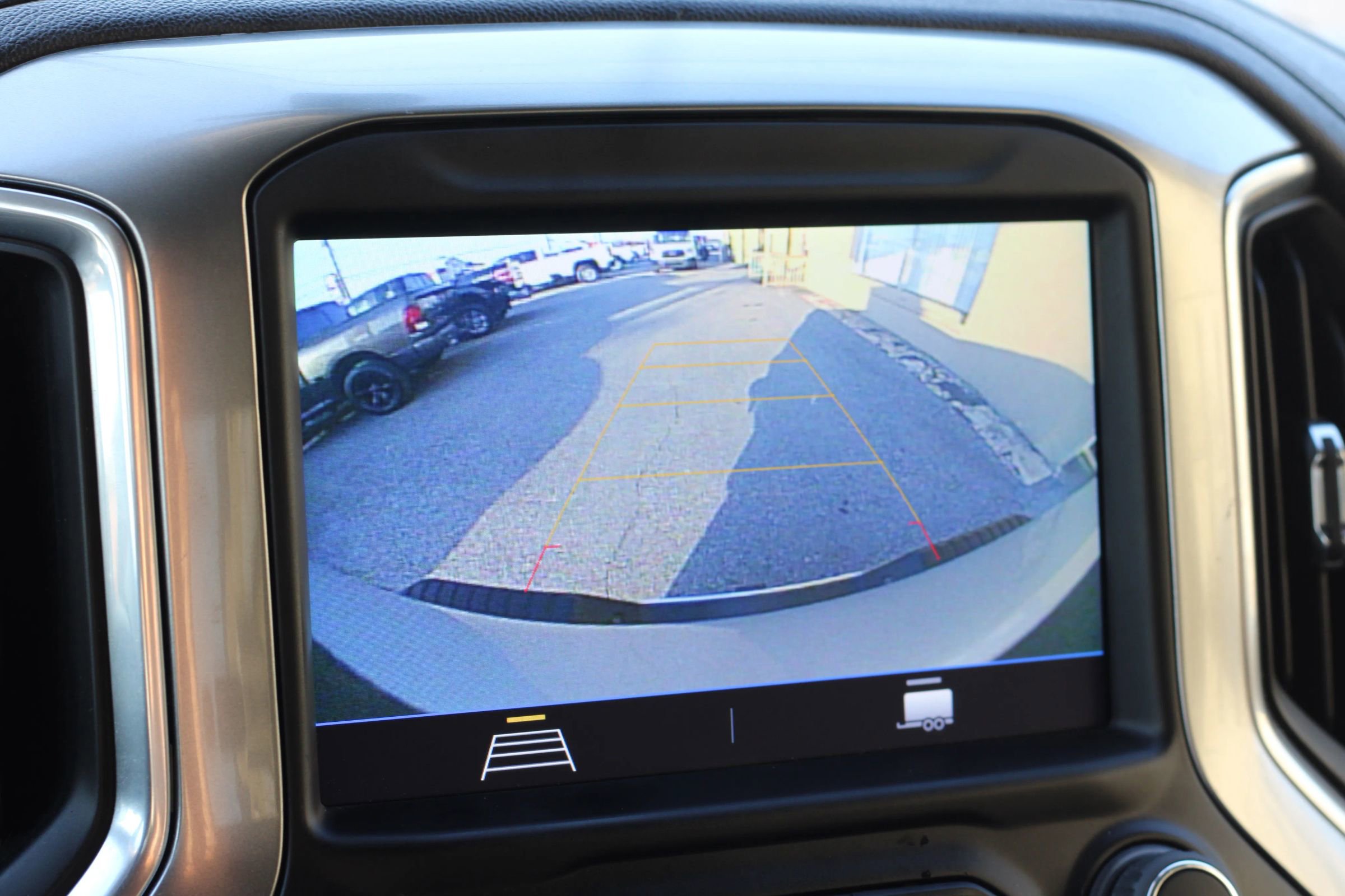 Used 2022 Chevrolet Silverado 3500 LT image 19