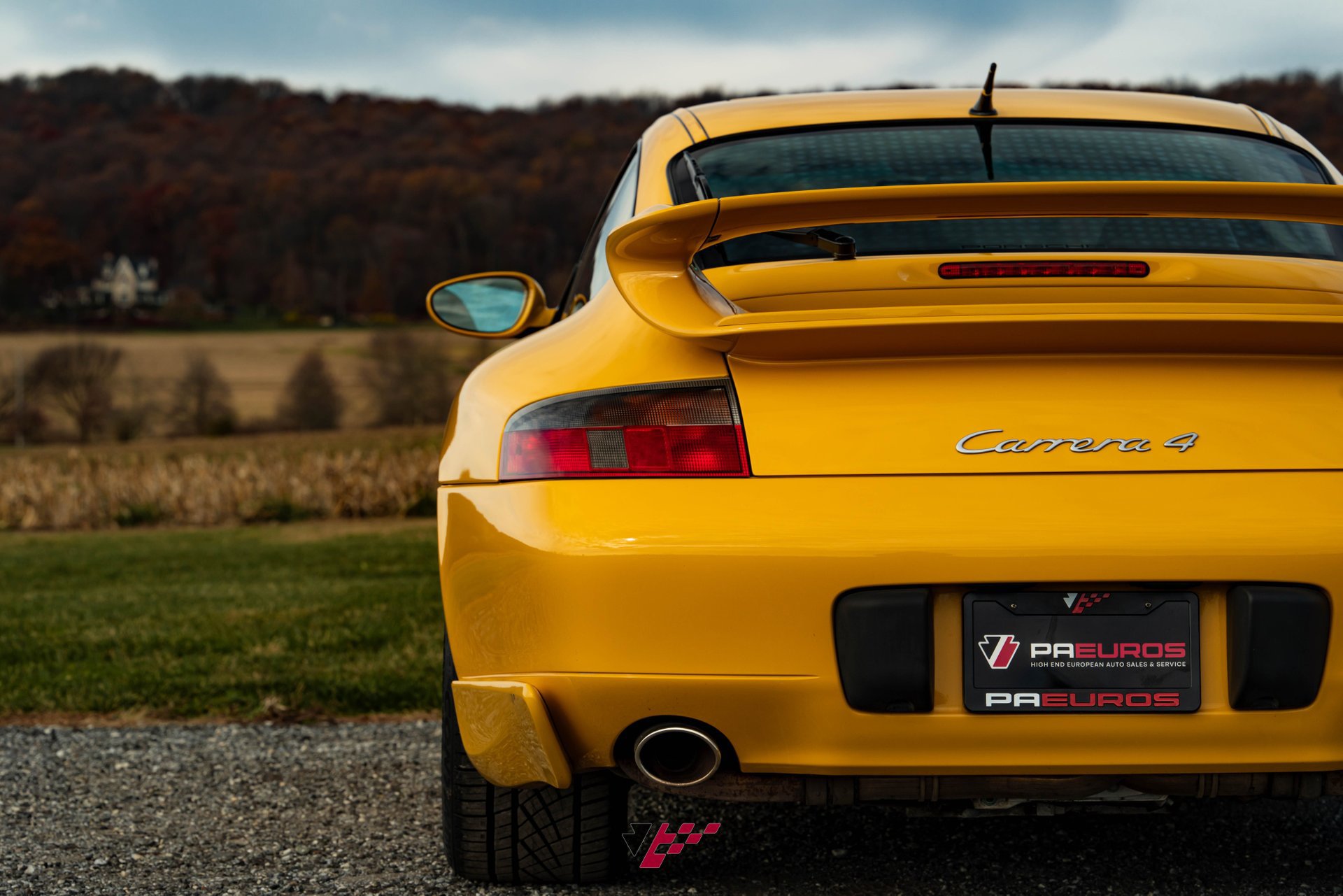 Used 2001 Porsche 911 Carrera 4 image 29