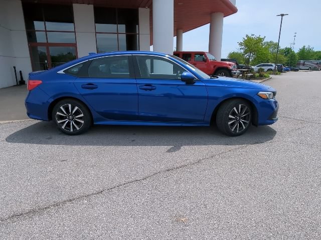 Used 2023 Honda Civic EX image 31