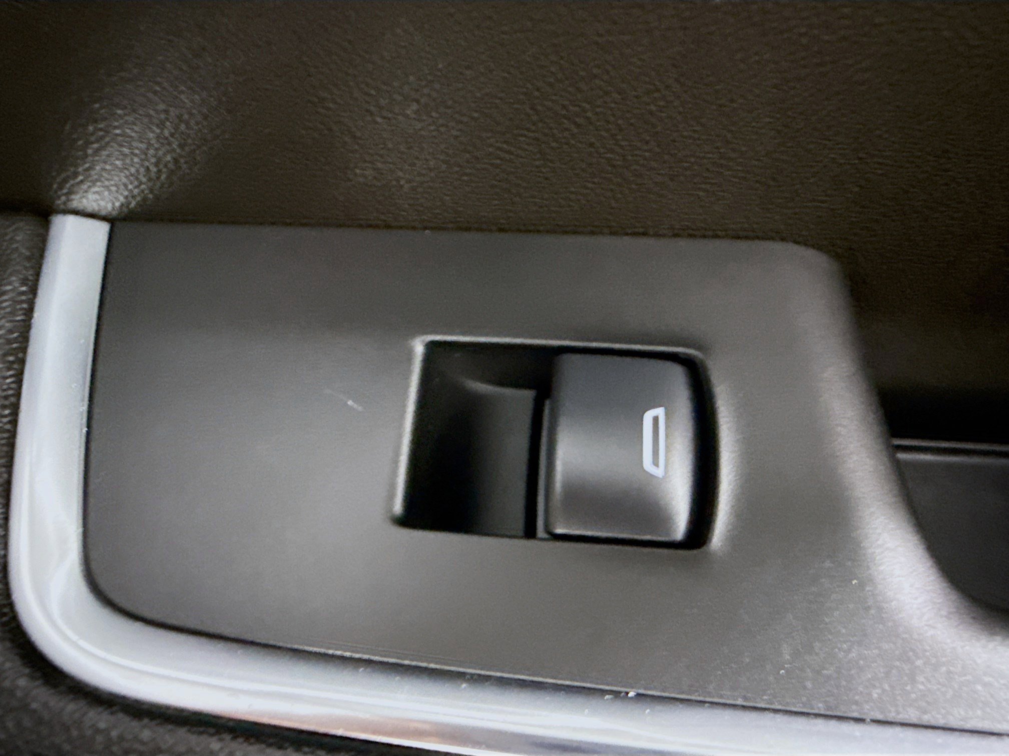 Used 2025 Chevrolet Silverado 1500 LT w/ All Star Edition Plus image 30