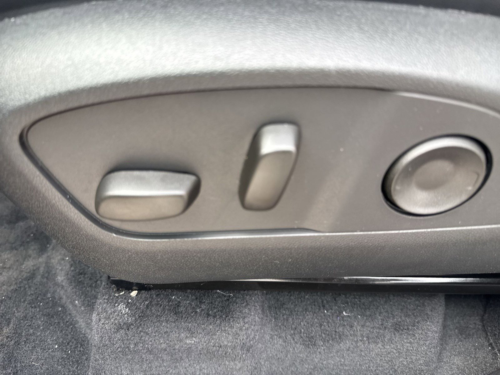 New 2026 GMC Acadia Elevation w/ Elevation Premium Package image 13