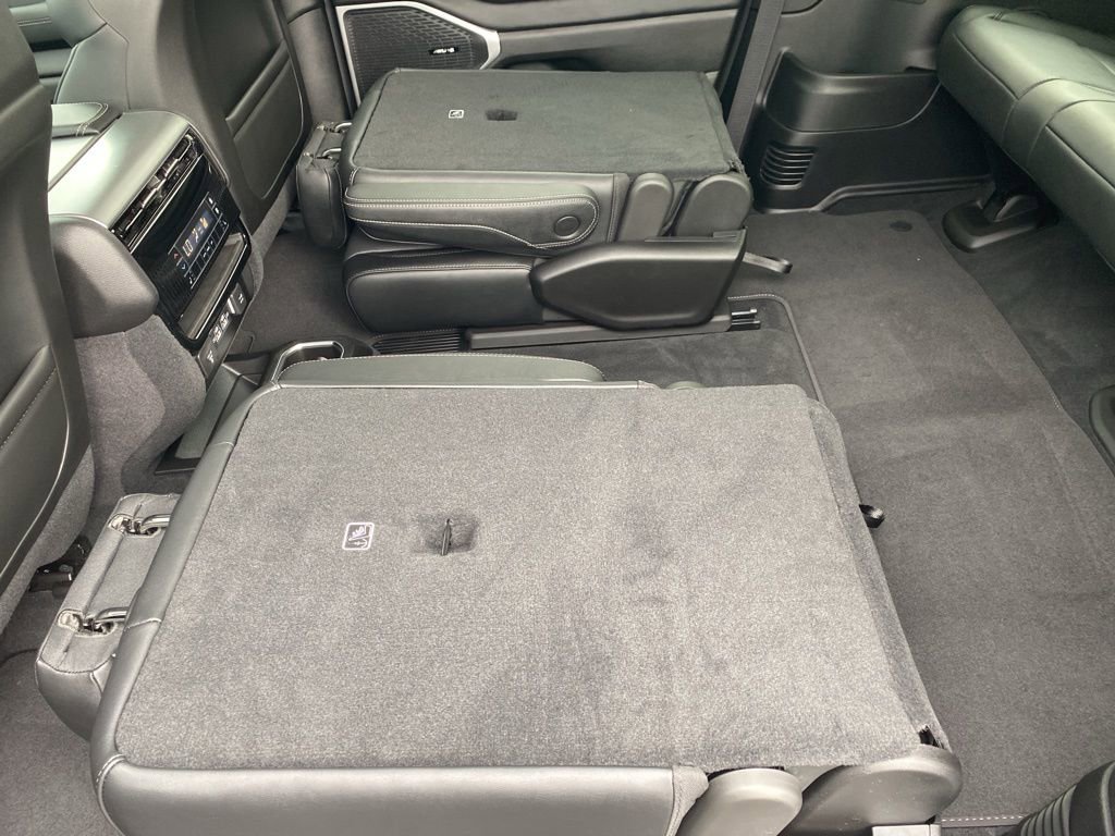 New 2026 Jeep Grand Wagoneer L Limited image 36