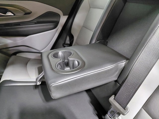 Certified 2024 GMC Terrain SLT image 41