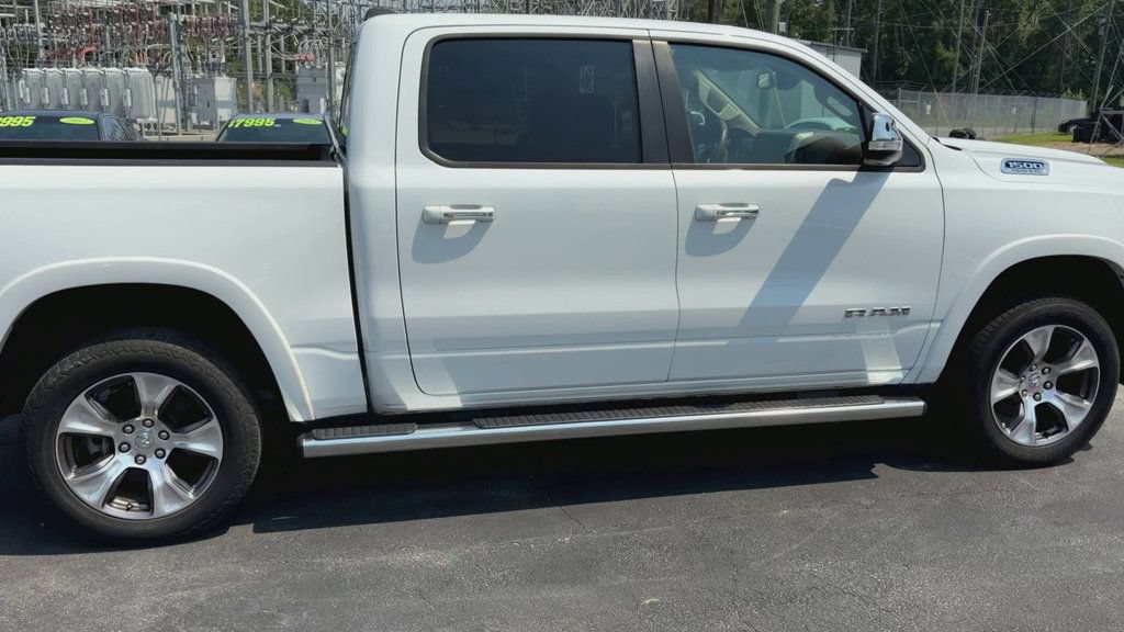 Used 2019 RAM 1500 Laramie AWD/4WD image 9