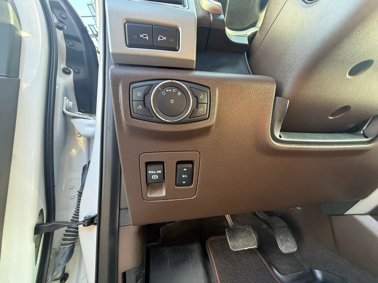 Used 2019 Ford F150 King Ranch w/ Equipment Group 601A Luxury image 18