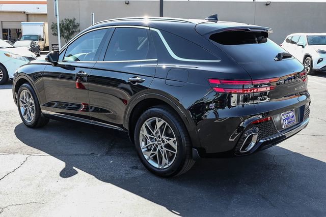 Used 2025 Genesis GV70 2.5T image 4