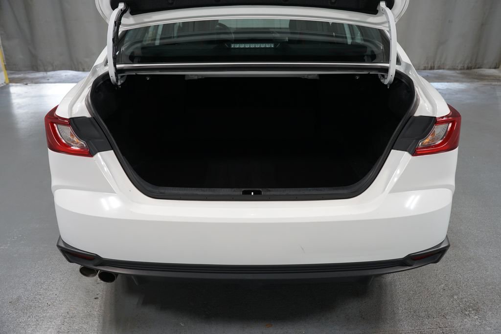 Certified 2025 Toyota Camry SE image 35