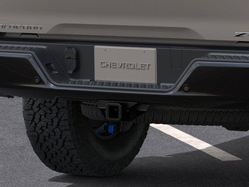 New 2026 Chevrolet Colorado ZR2 w/ Technology Package AWD/4WD image 14