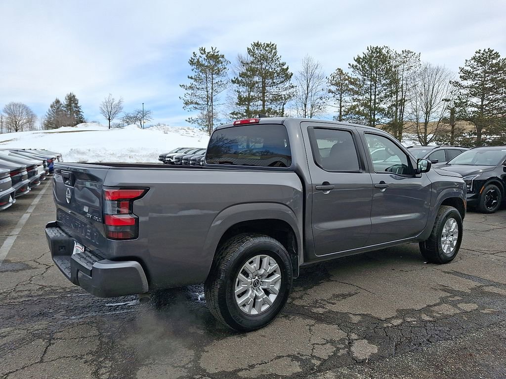 Used 2023 Nissan Frontier SV image 16