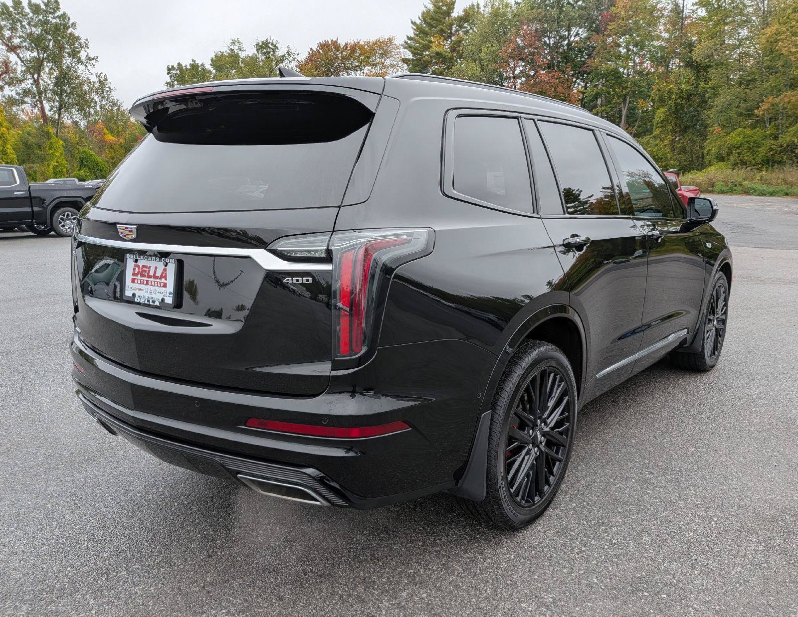Used 2024 Cadillac XT6 Sport w/ Technology Package AWD/4WD image 8