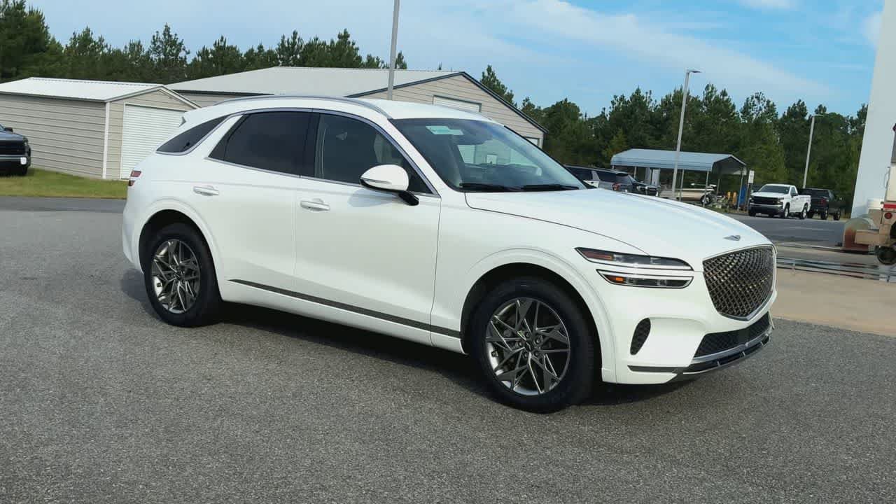 Used 2025 Genesis GV70 2.5T AWD/4WD image 2